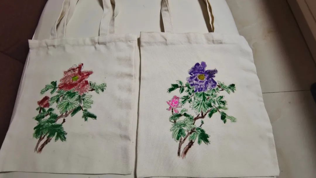 ��䓼��F����Ůί���펽��־��Ů����λ����Փ����ϵ�л���S�����