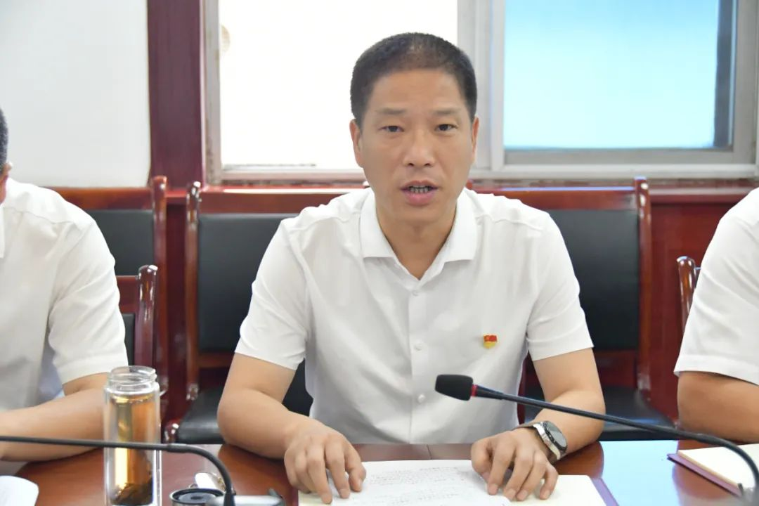 龍鋼集團黨委開展學習貫徹習近平新時代中國特色社會主義思想主題教育專題民主生活會會前集中學習 龍鋼集團黨委開展學習貫徹習近平新時代中國特色社會主義思想主題教育專題民主生活會會前集中學習