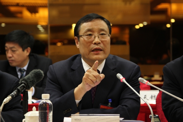 陜鋼集團(tuán)召開(kāi)首屆五次職工代表大會(huì)暨2016年工作會(huì) 陜鋼集團(tuán)召開(kāi)首屆五次職工代表大會(huì)暨2016年工作會(huì)