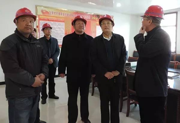 李永剛深入大西溝礦業公司檢查指導安全環保工作 李永剛深入大西溝礦業公司檢查指導安全環保工作