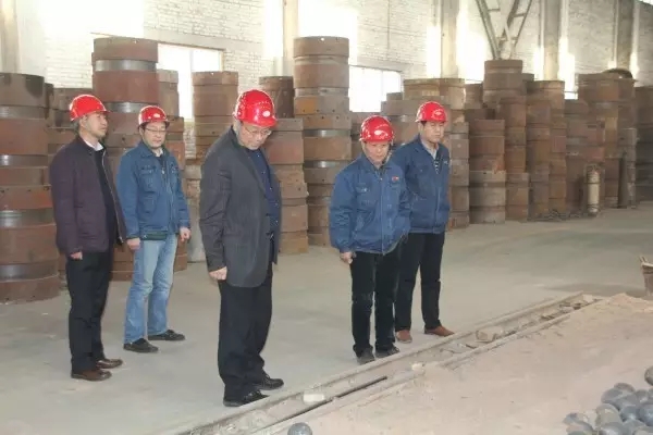 ��䓼��F��˾�����L�����������y��һ�е��Aұ��˾�{��