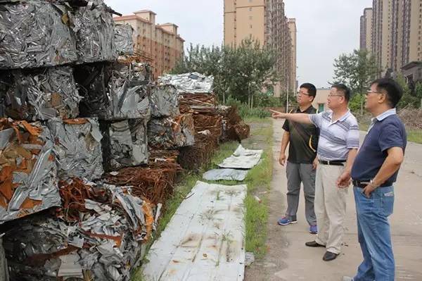 ��x����܈��˾�{�ЏU䓼ӹ��Ŀ���M��r