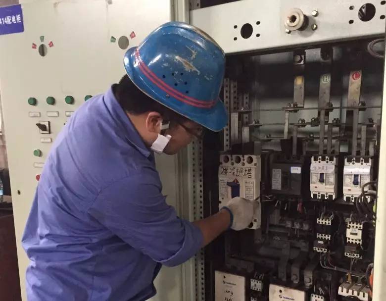 華富新能源公司全力備戰(zhàn)夏季“三防” 華富新能源公司全力備戰(zhàn)夏季“三防”