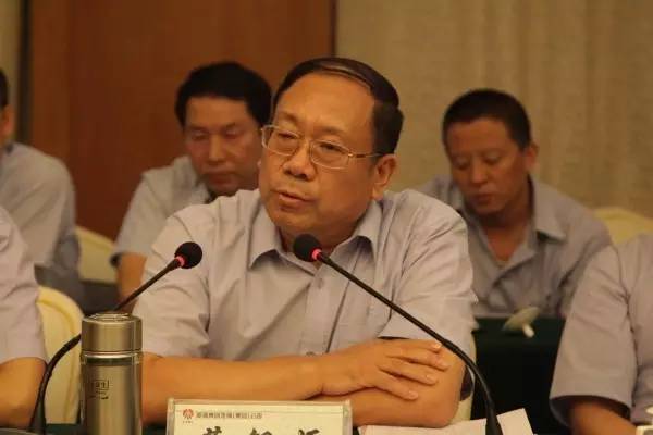 龍鋼集團召開7月份月度工作例會及追趕超越考核點評會 龍鋼集團召開7月份月度工作例會及追趕超越考核點評會