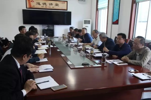 龍鋼集團(tuán)公司改會(huì)風(fēng)轉(zhuǎn)作風(fēng)重務(wù)實(shí)求高效 龍鋼集團(tuán)公司改會(huì)風(fēng)轉(zhuǎn)作風(fēng)重務(wù)實(shí)求高效