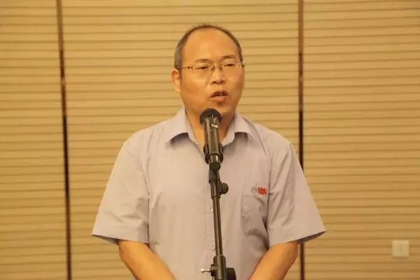 龍鋼集團舉辦“喜迎十九大,我身邊的共產黨員”講述會 龍鋼集團舉辦“喜迎十九大,我身邊的共產黨員”講述會