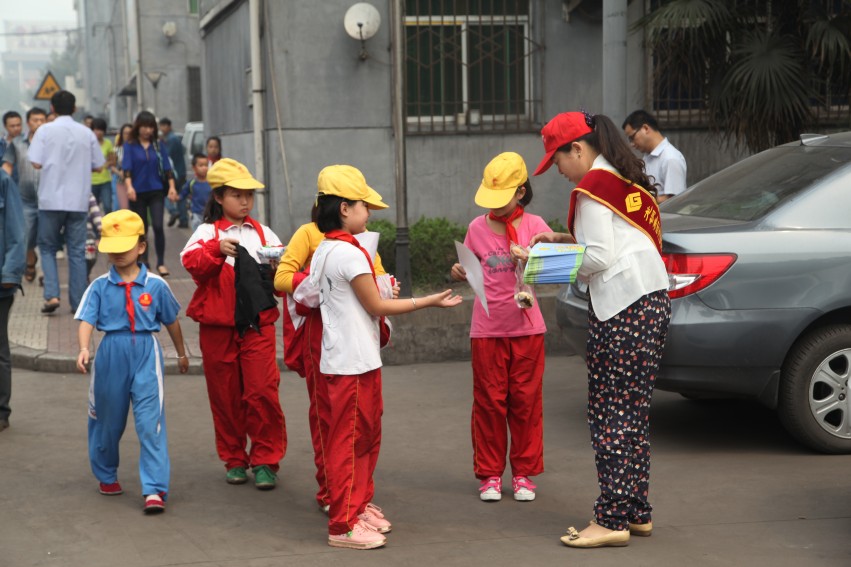 龍鋼集團繼續(xù)保持“全國文明單位”榮譽稱號 龍鋼集團繼續(xù)保持“全國文明單位”榮譽稱號