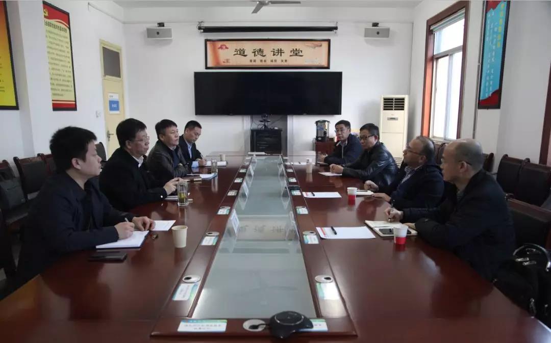 ��䓼��F�c�Ϻ����AǢՄ�����Ͷ�˘I�պ���